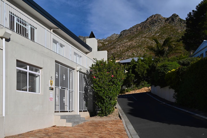 Cape Town Accommodation at Die Brandhuis | Viya