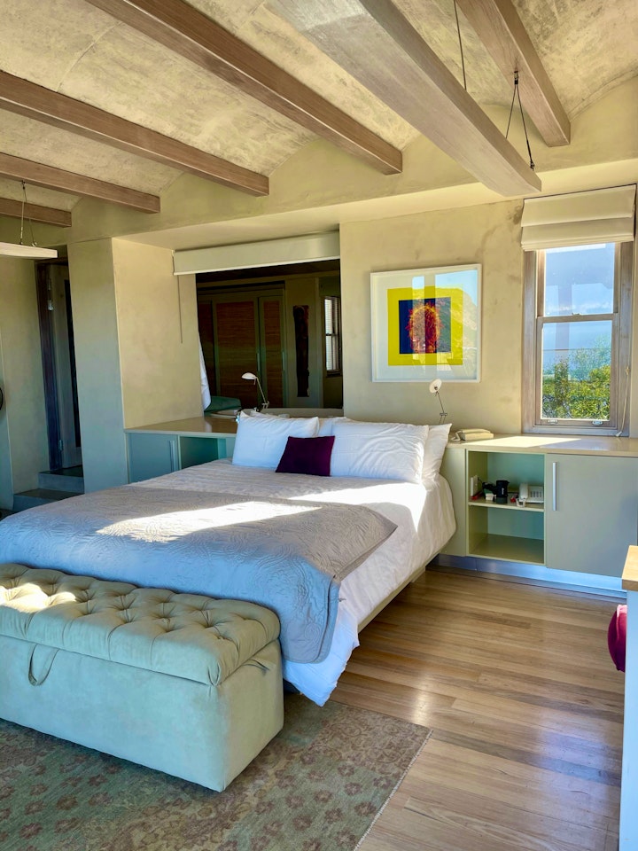 Plettenberg Bay Accommodation at Beach End House | Viya