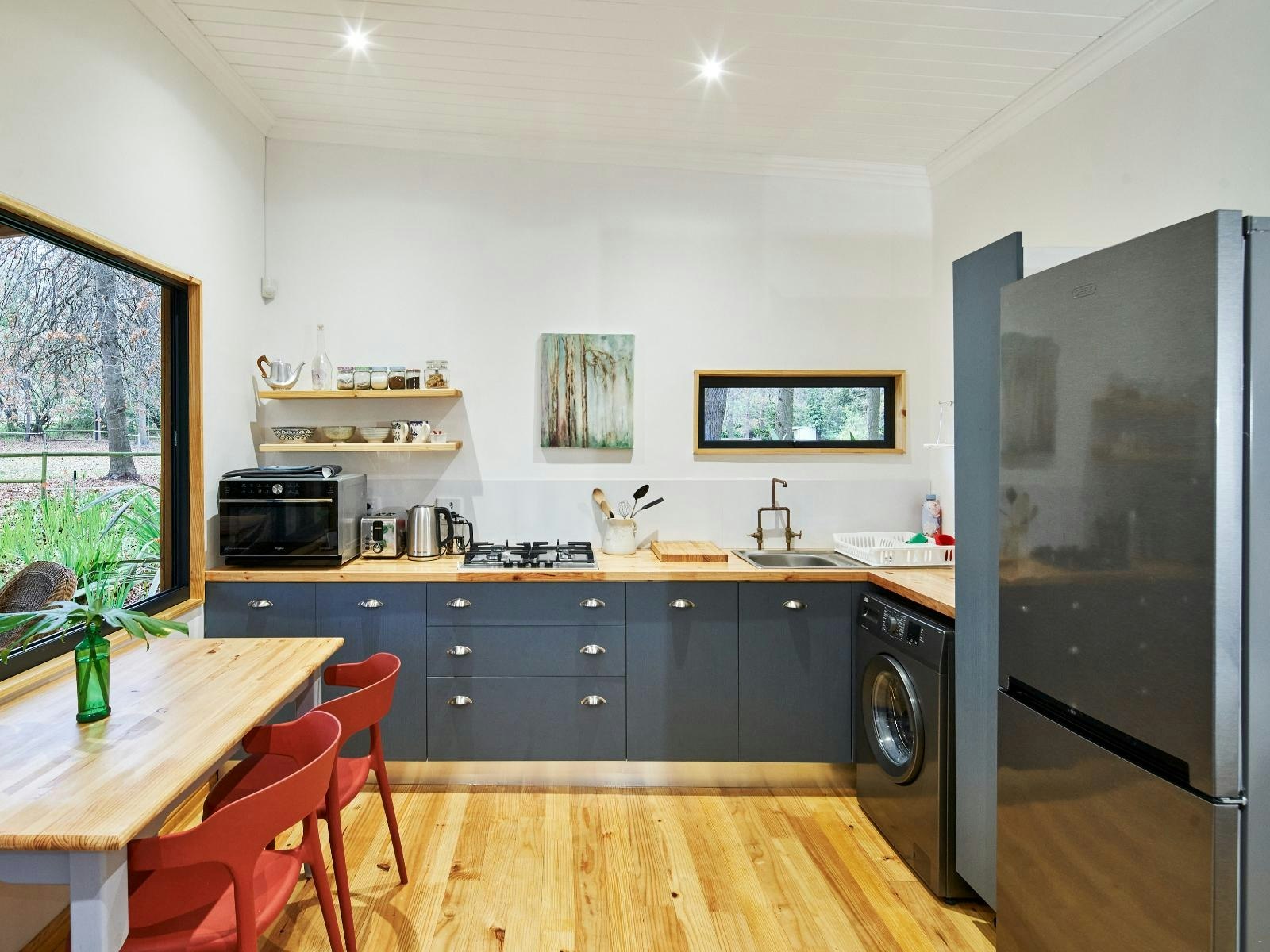 Cabin in the Woods image no 8 of 29
