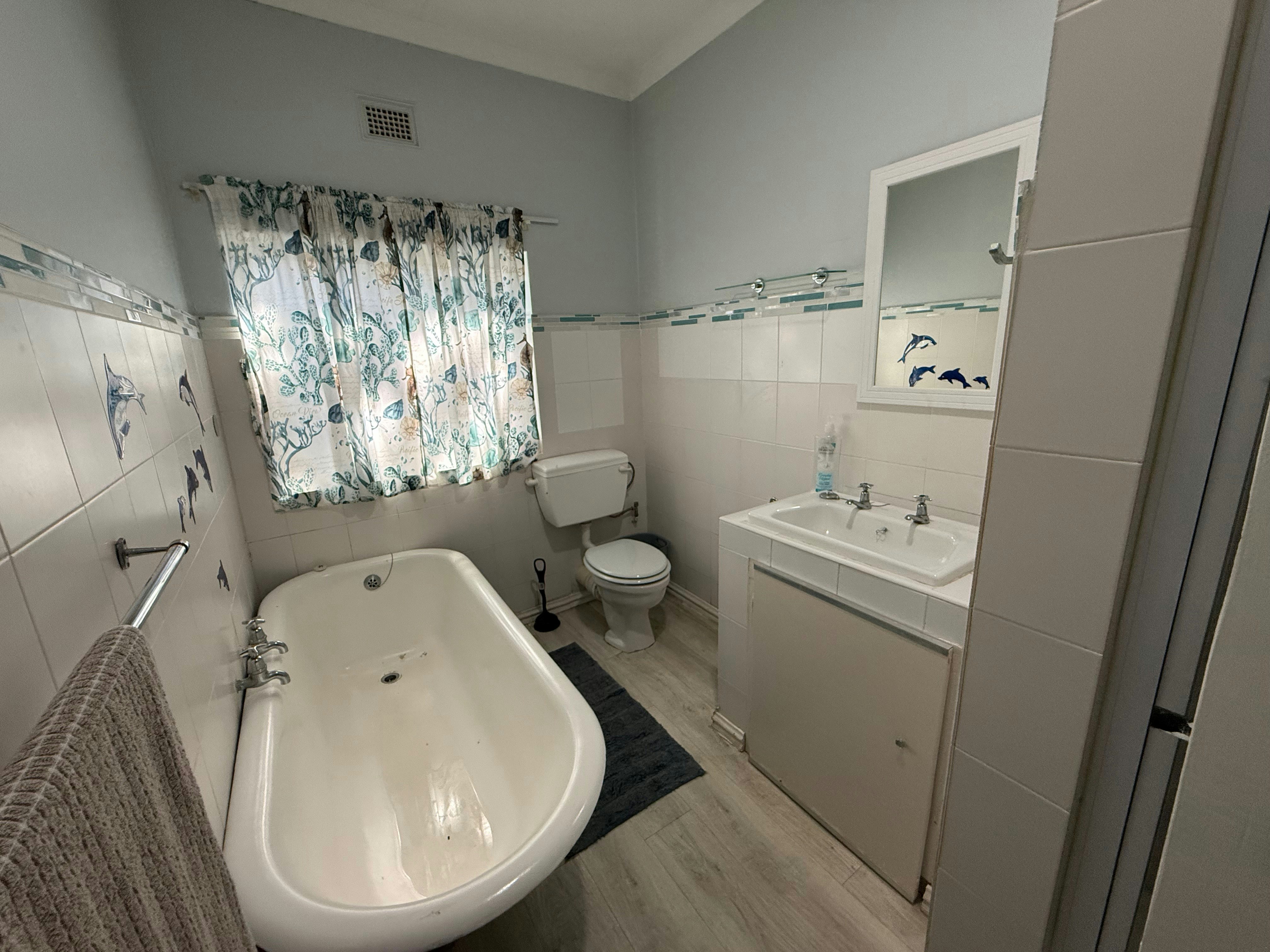 Bazley Sands image no 32 of 42