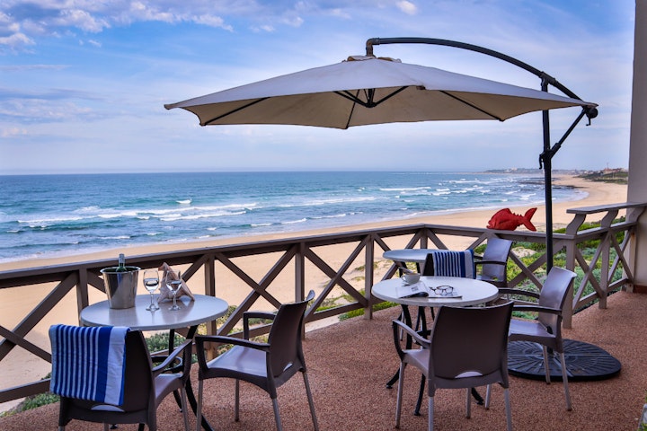 Eastern Cape Accommodation at On the Beach Guest House and Suites | Viya