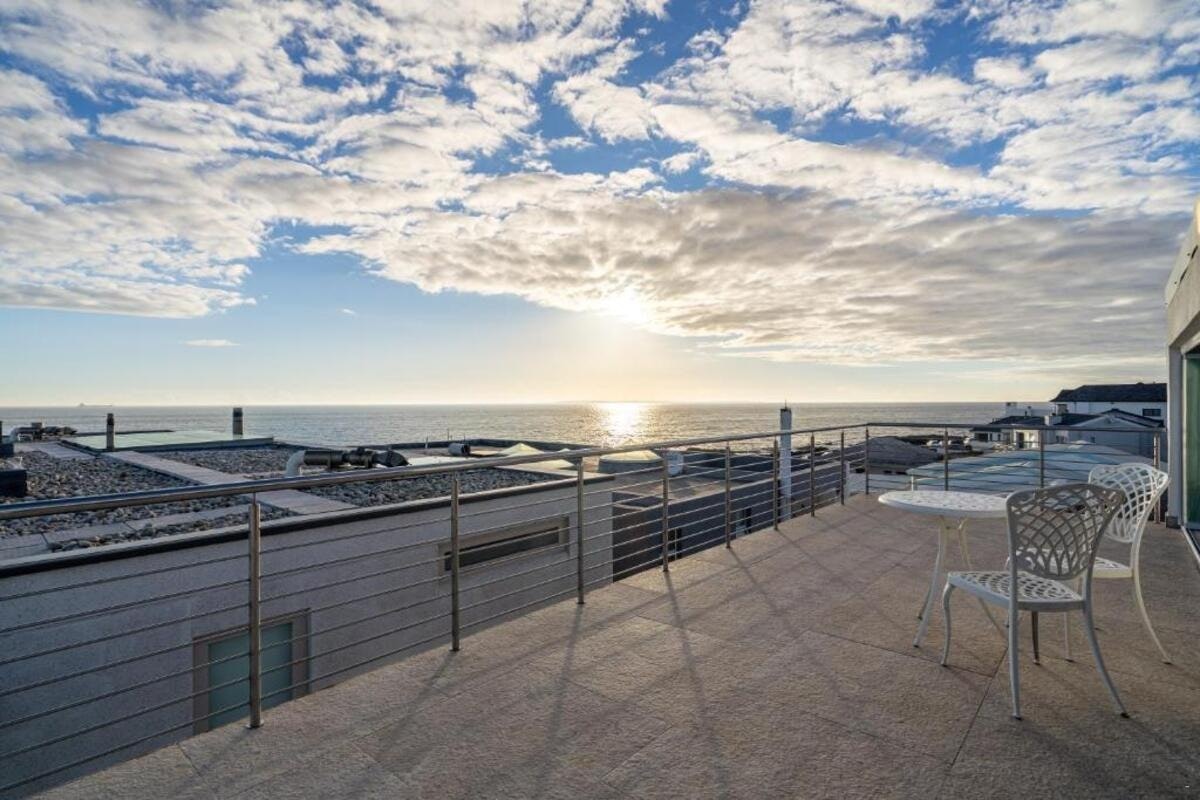 The Lighthouse | The Bowtie Property Guys image no 2 of 39