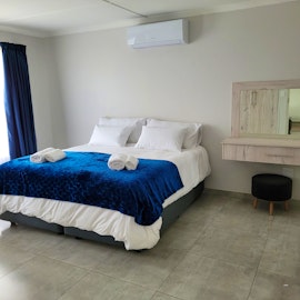 Western Cape Accommodation at Woodpecker Corner | Viya