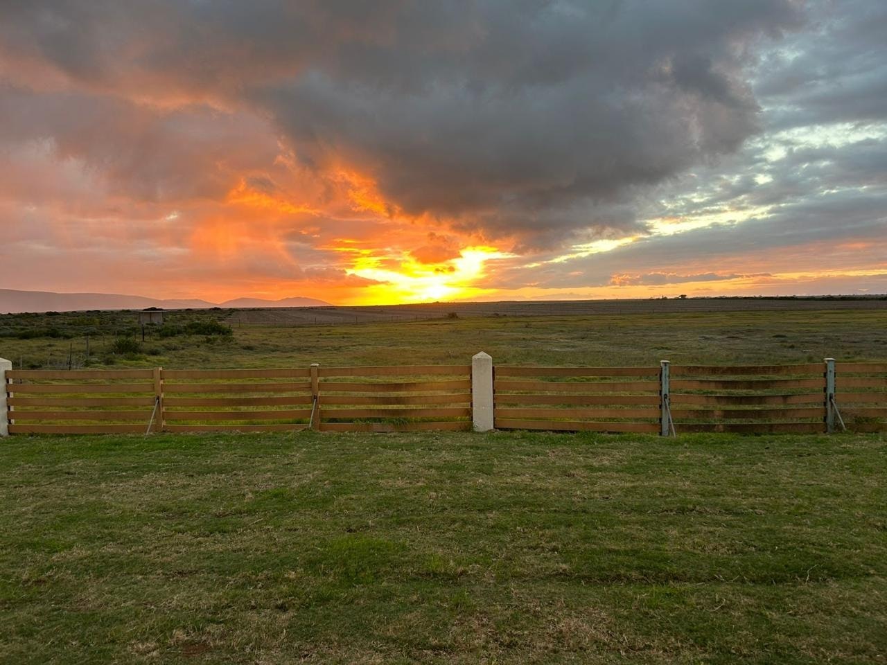 Farmhouse @ The Sea image no 1 of 16