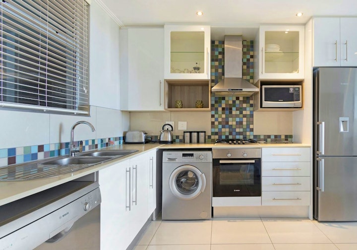 Johannesburg Accommodation at The Apex on Smuts - Apartment 605 | Viya