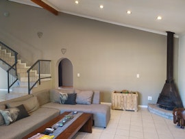 Northern Suburbs Accommodation at Die Leeukop | Viya