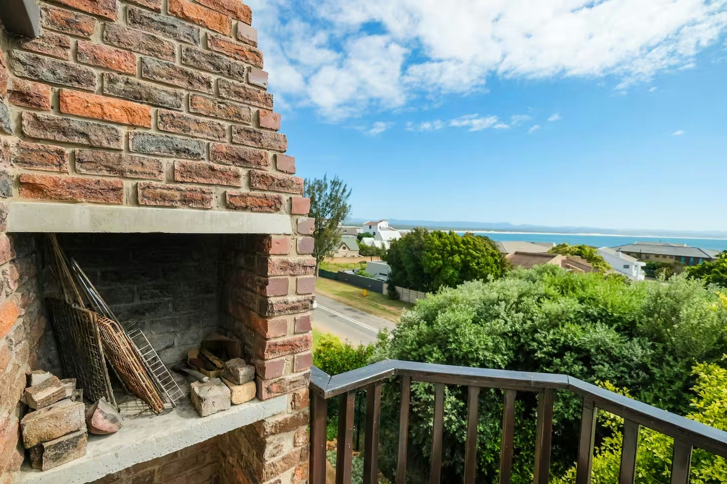 J-Bay Holiday Home image no 33 of 43