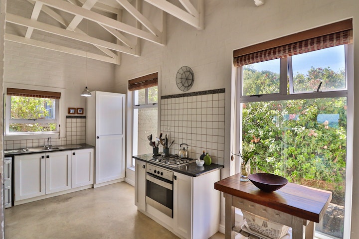 Overberg Accommodation at Vinho Verde | Viya