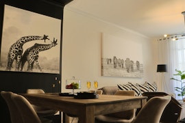 Southern Suburbs Accommodation at Melrose Apartment | Viya