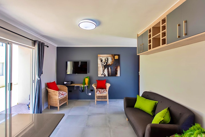 Western Cape Accommodation at Retro Rest | Viya