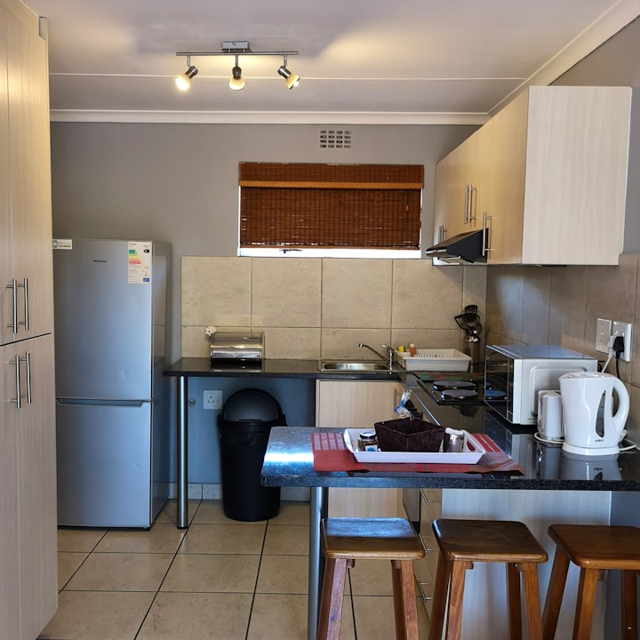 Northern Suburbs Accommodation at Smithland Guest Apartments | Viya
