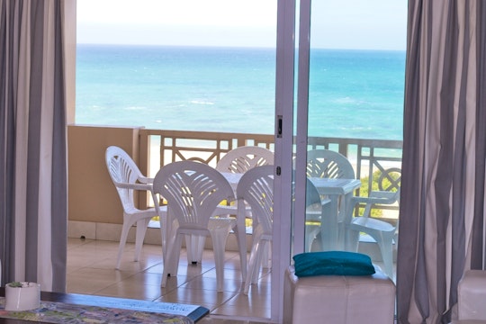 Jeffreys Bay Accommodation at  | Viya