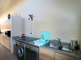 Struisbaai Accommodation at Karen Close 3219 | Viya