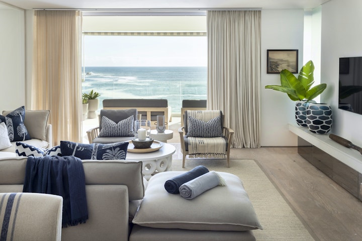 Cape Town Accommodation at The Nautilus | Viya