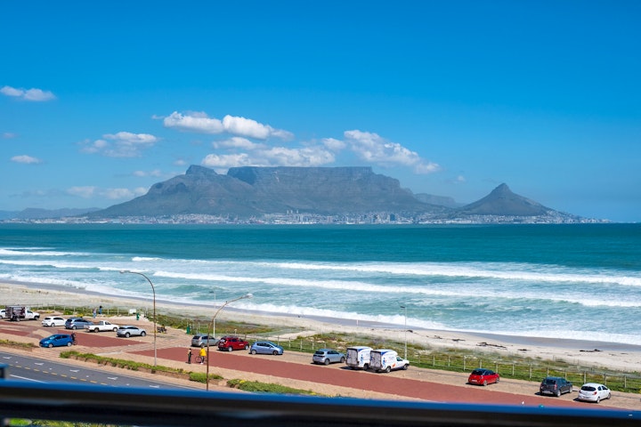 Cape Town Accommodation at Portico 405 | Viya