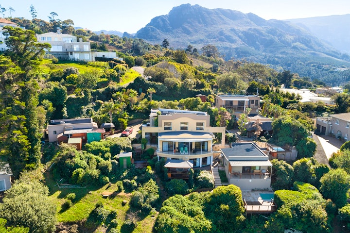 Cape Town Accommodation at Constantia Vista | Viya