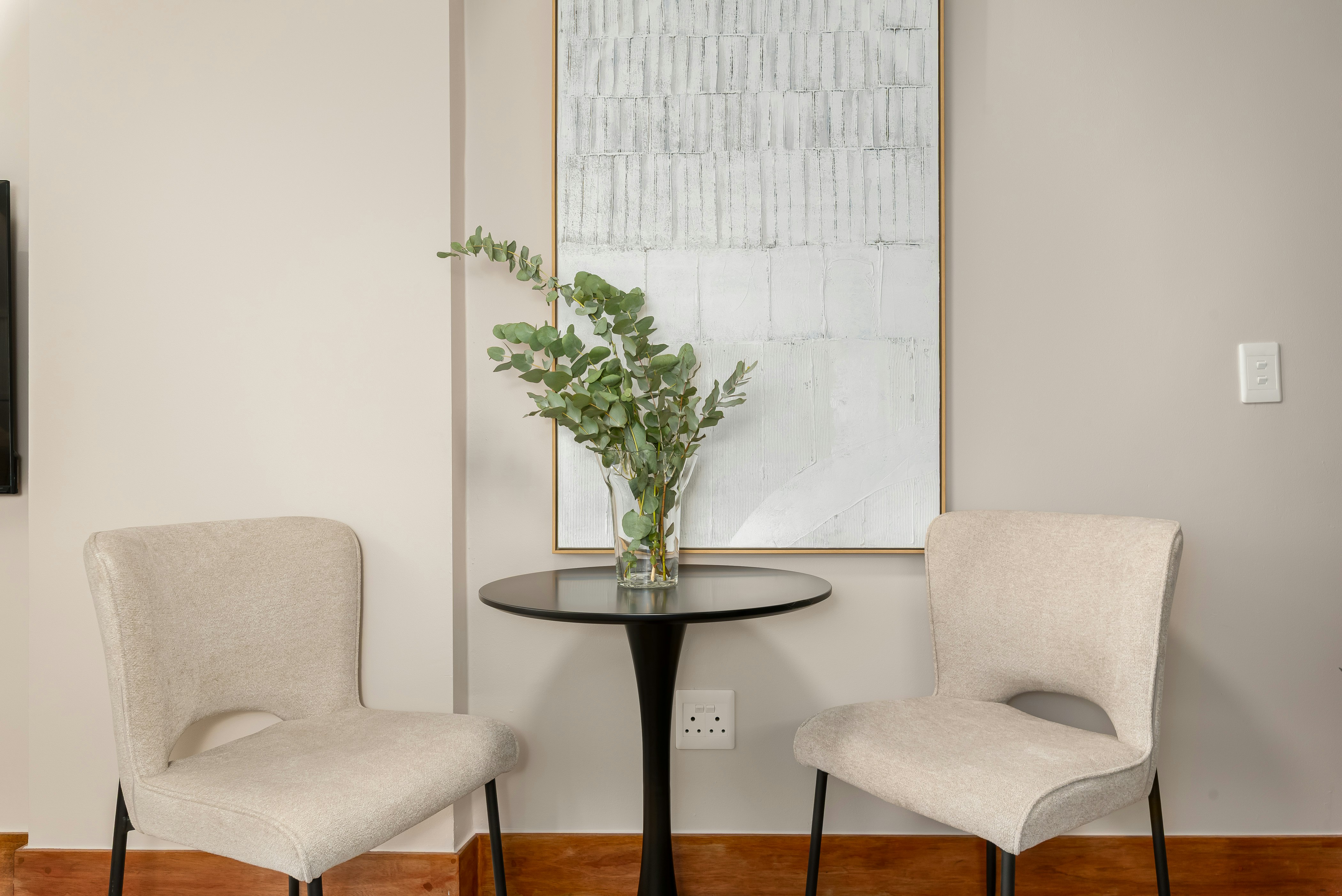 Charlie and the Chairman | Designer Apartment image no 10 of 12