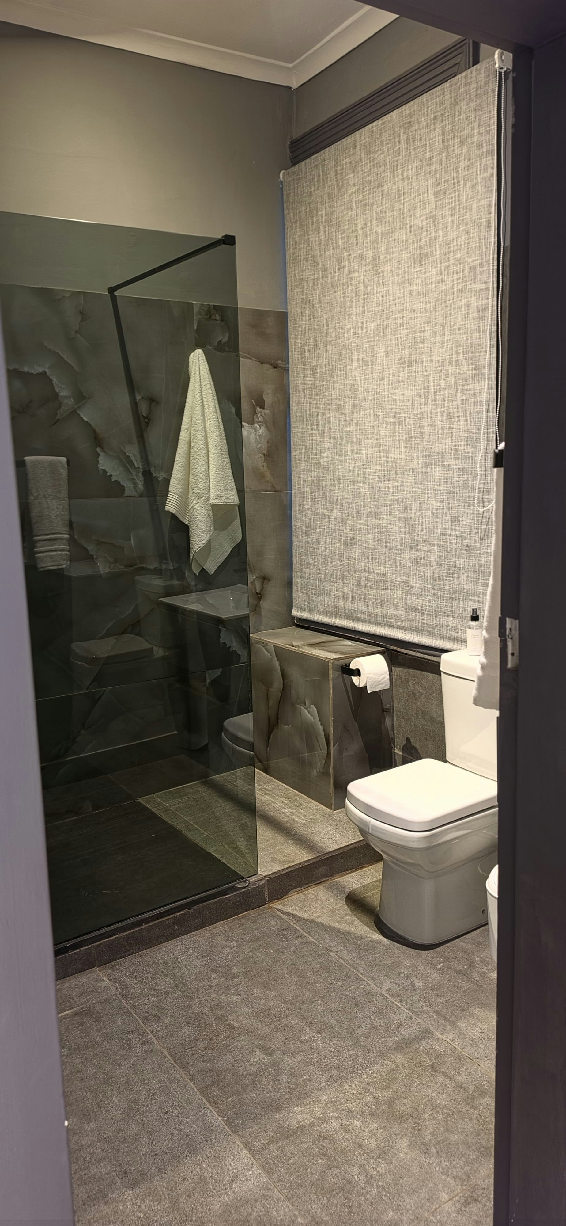 Tudor City Suite image no 4 of 8