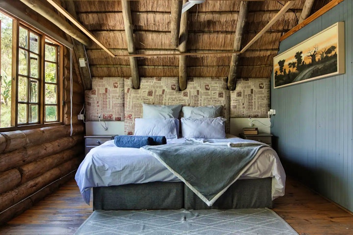 Bojanala Accommodation at Mountain Canadian Log Home | Viya