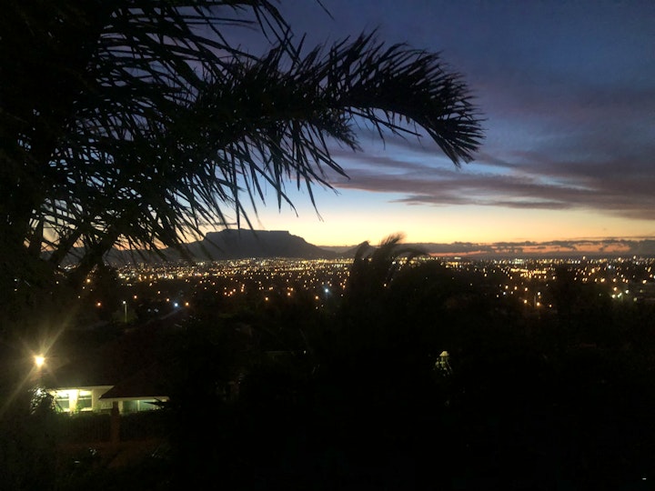 Cape Town Accommodation at Dusk 2 Dawn Self-Catering | Viya