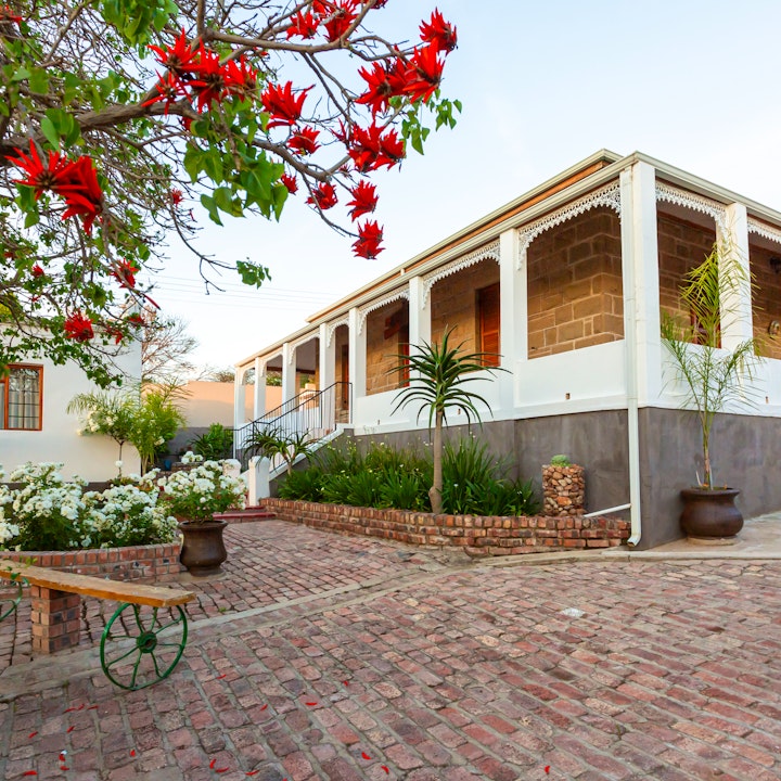 Western Cape Accommodation at Ravenscliff Manor | Viya