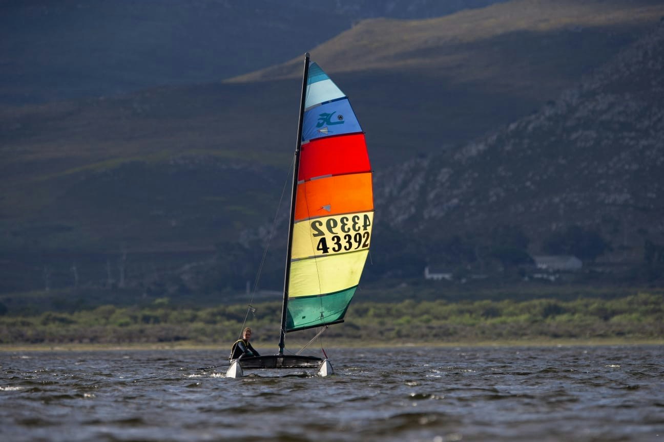 Knot 4 Sail image no 21 of 27
