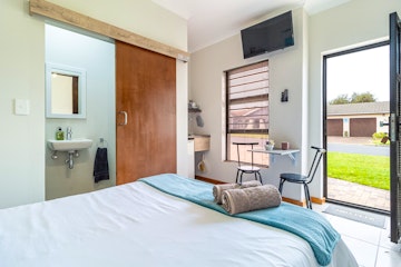 Northern Suburbs Accommodation at  | Viya