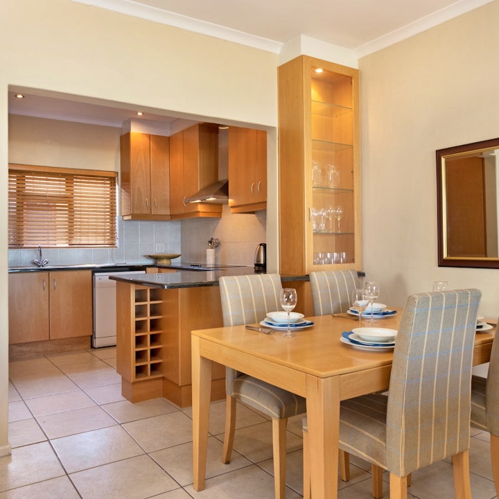 Cape Town Accommodation at Summer Place 9 | Viya