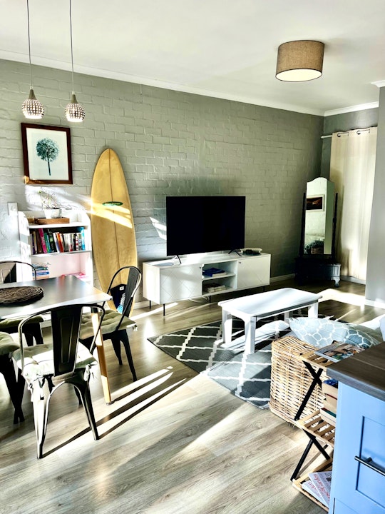 Bloubergstrand Accommodation at  | Viya