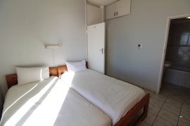 Margate Accommodation at Seagull 410 | Viya