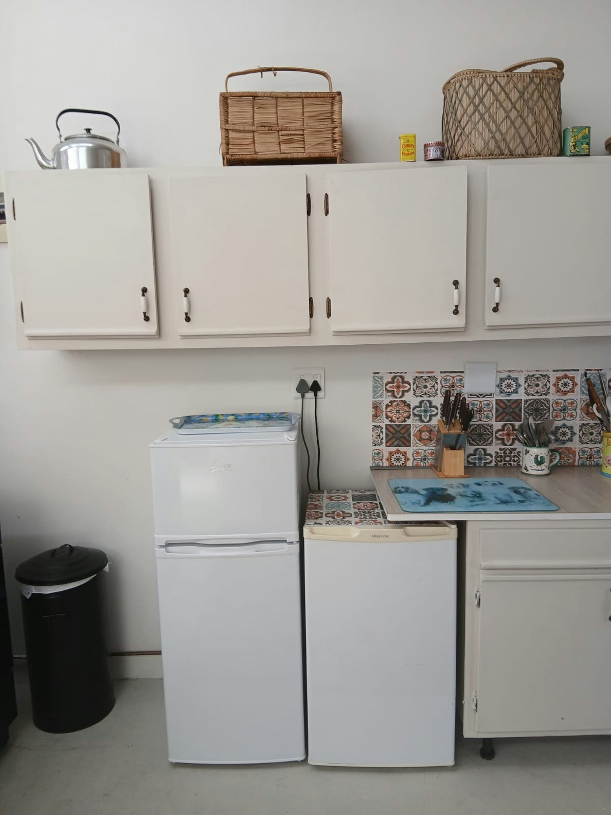 Comfortable Off-Grid Home with Nostalgic Furnishings image no 5 of 24