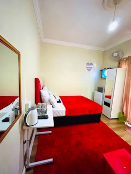 Northern Suburbs Accommodation at  | Viya