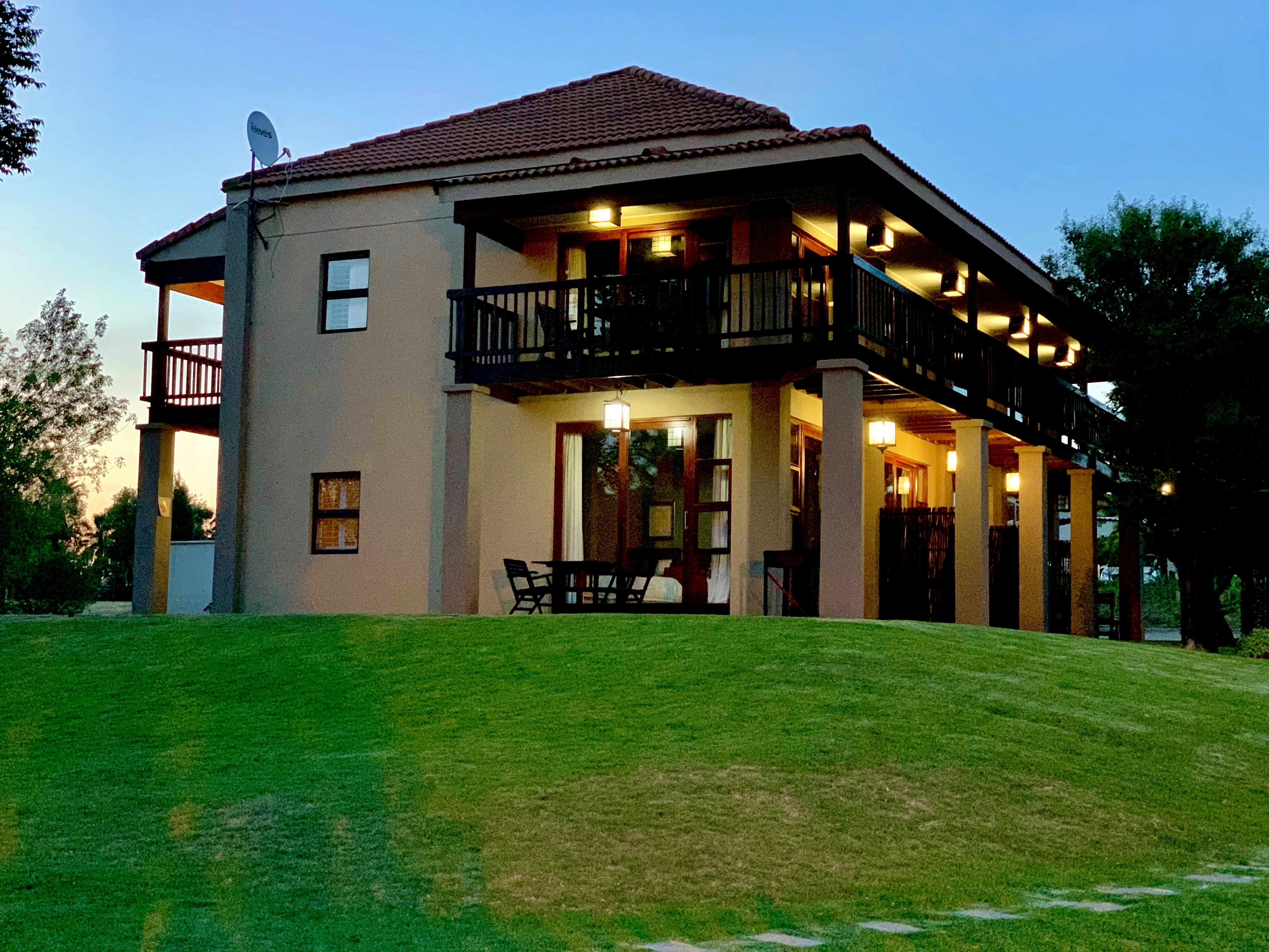 Emfuleni River Lodge TravelGround