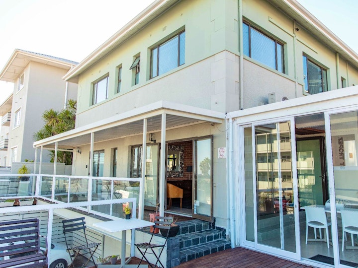 Cape Town Accommodation at Leeuwenzee Guest House | Viya