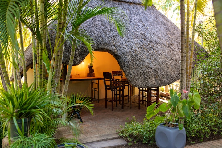 Lowveld Accommodation at Thula Moya Luxury Cottage | Viya
