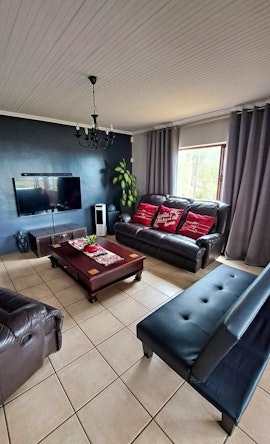 Jeffreys Bay Accommodation at Lantern Huis | Viya