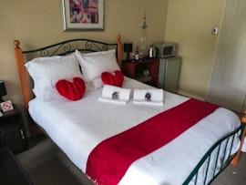 Northern Free State Accommodation at 52 Oaks Guest House | Viya