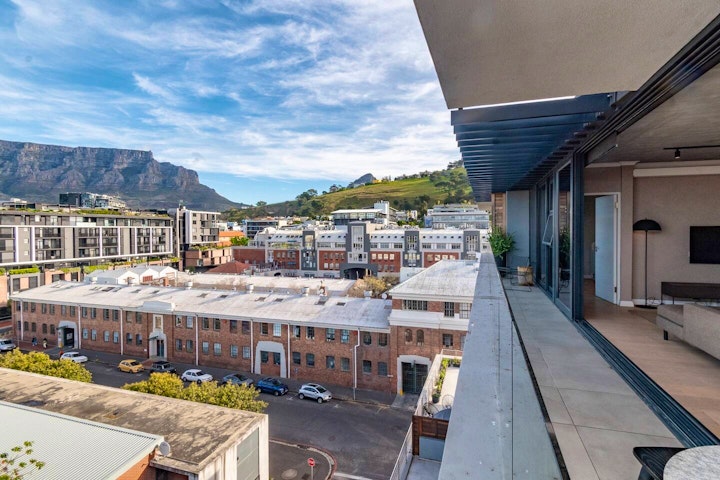 Cape Town Accommodation at 603 Docklands | Viya