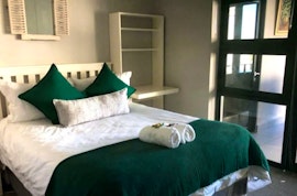 Stellenbosch Accommodation at 2 Bedroom Apartment with Mountain Views | Viya