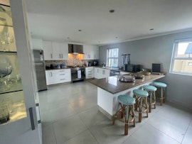 Cape Town Accommodation at White Waves | Viya