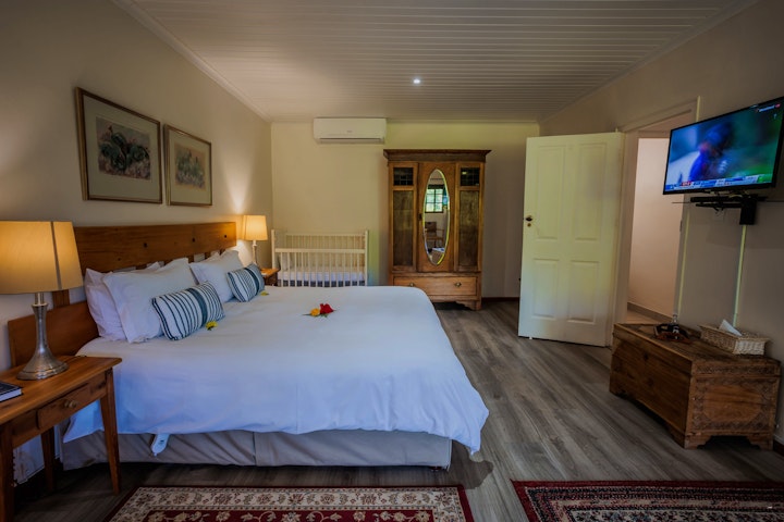 Overberg Accommodation at Aan de Oever Guest House | Viya