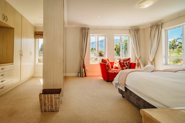 Western Cape Accommodation at Fifty1 on Long | Viya
