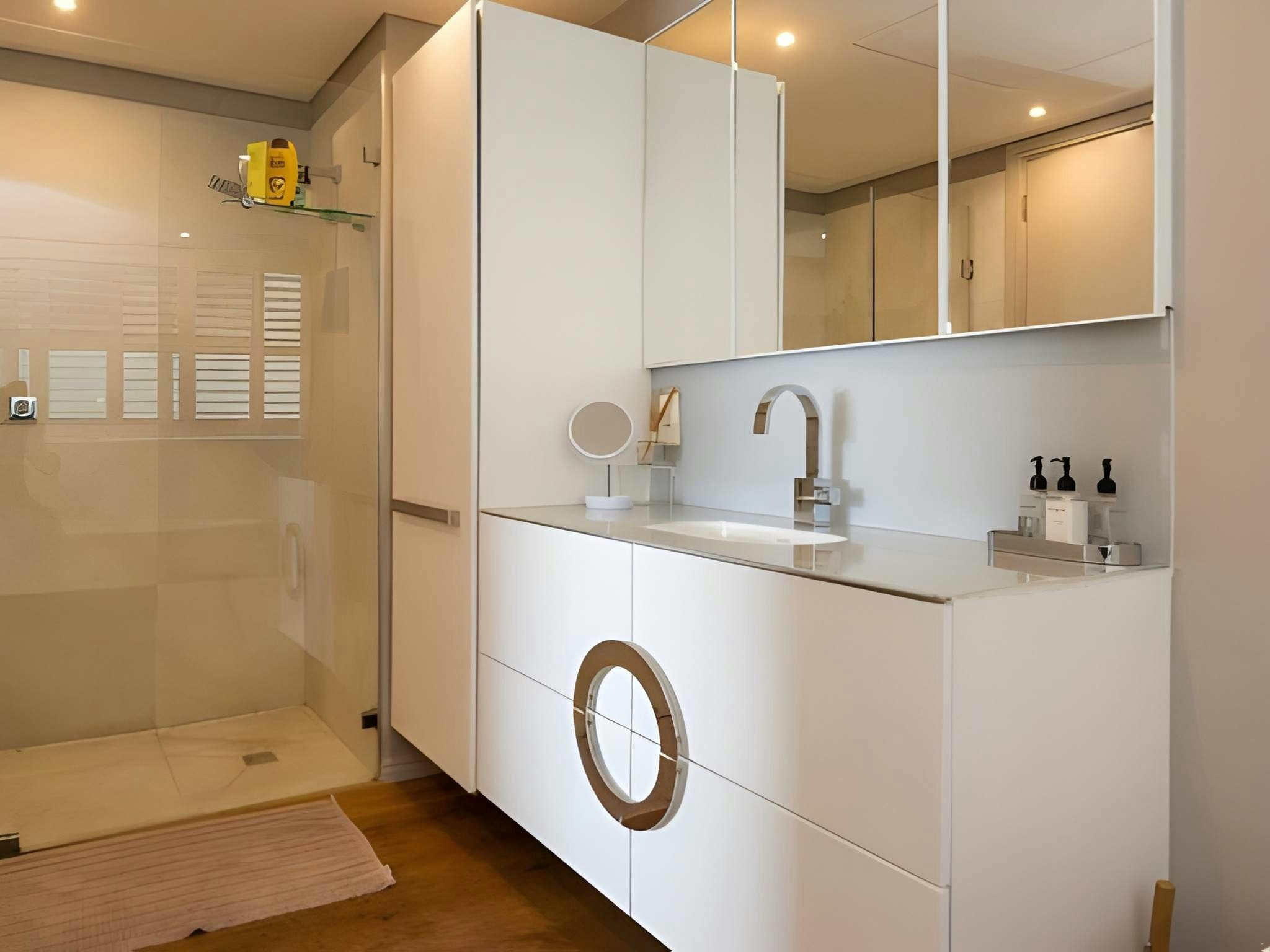 Mountain Marina - Three Bedroom Luxury Premier 3 image no 19 of 26