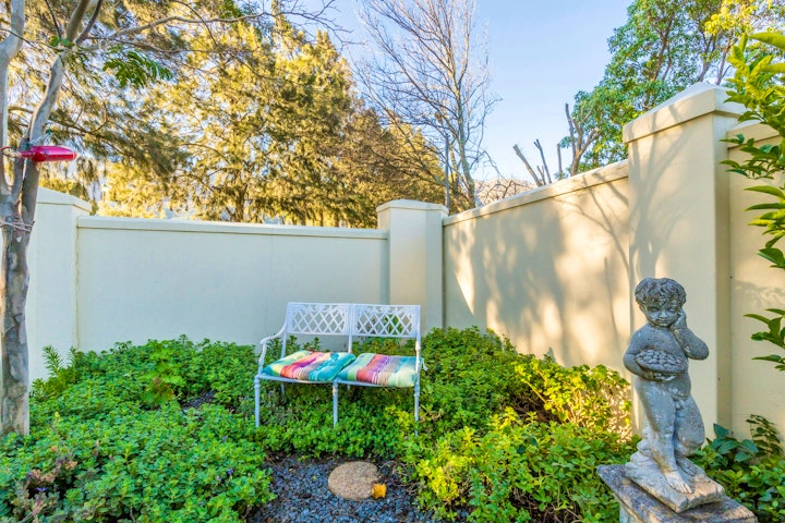 Western Cape Accommodation at Leopard Tree Corner | Viya