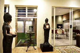 Centurion Accommodation at Five O'clock Zen Boutique Guest House | Viya