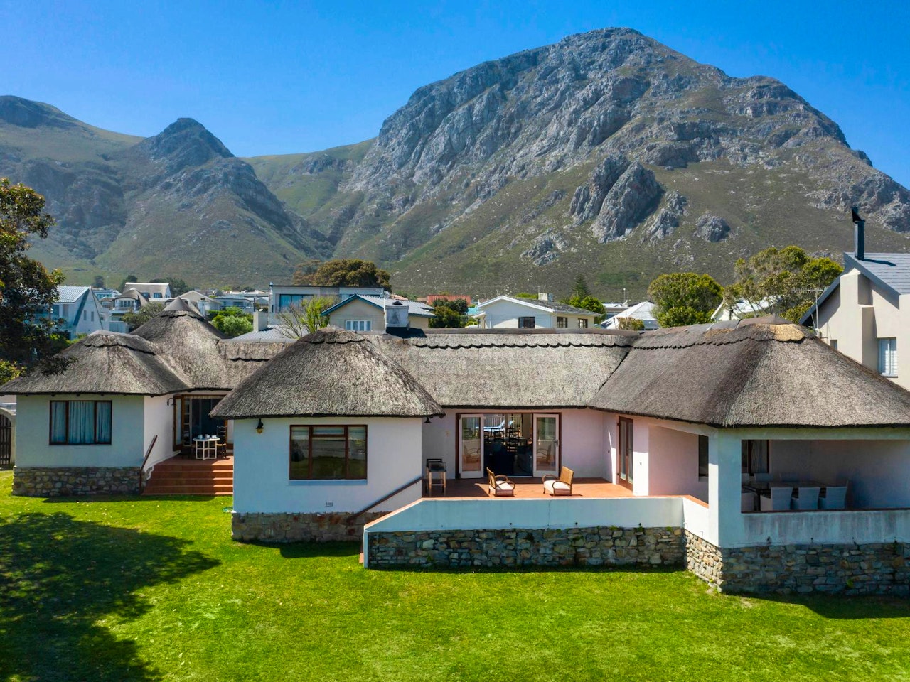 Hermanus Accommodation at  | Viya