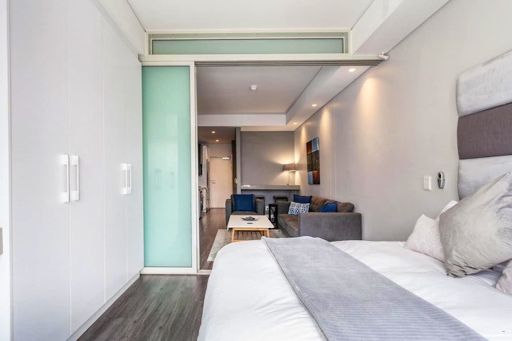 Cape Town Accommodation at 1105 The Sentinel | Viya