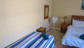 Jeffreys Bay Accommodation at Grobbies Inn | Viya