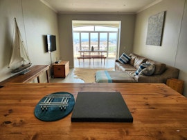 Mossel Bay Accommodation at Golf Villa 13-3 | Viya