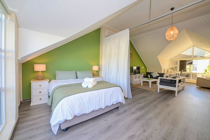 Western Cape Accommodation at Urban Haven on Drury Lane | Viya